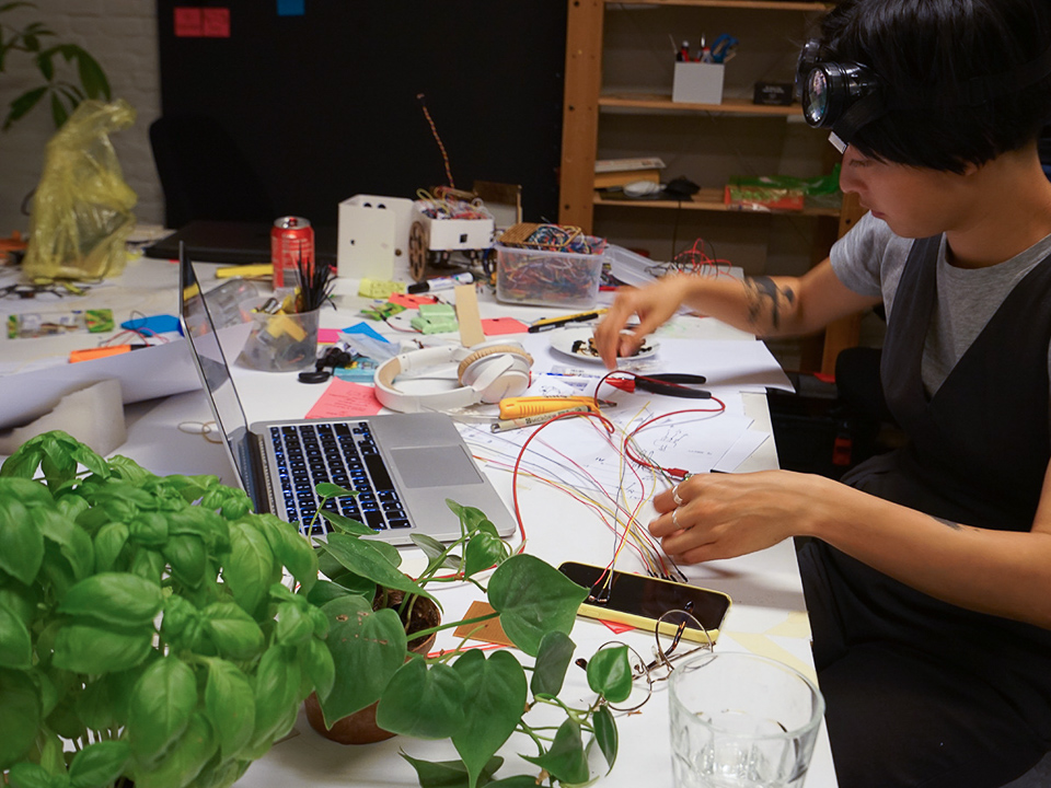 Jing working on Ponyu's code